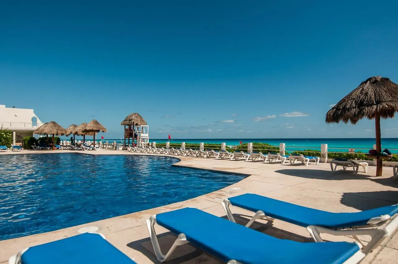 Hotelzone L16 Beach Access Cancun Apartment