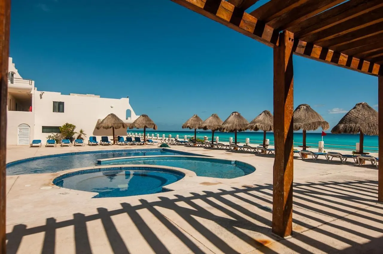 Hotelzone L16 Beach Access Cancun Mexico